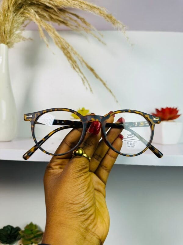 Rona 20%blue light/prescription lens